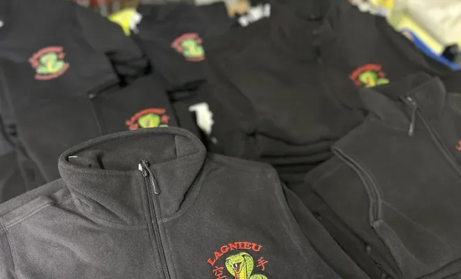 Réalisations pour le club de Karaté de Lagnieu, près de Bourg-en-Bresse, Print France