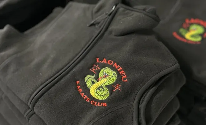 Réalisations pour le club de Karaté de Lagnieu, près de Bourg-en-Bresse, Print France